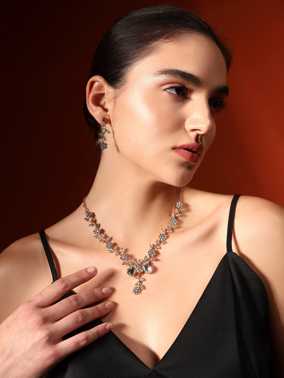 Clara Crystal Set