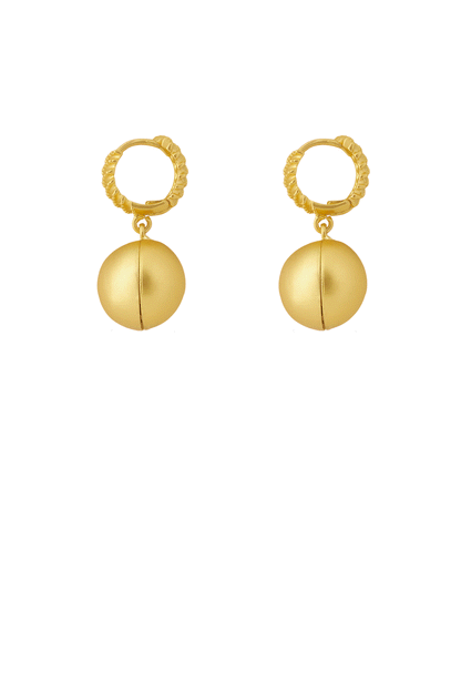 India’s First 2-in-1 Earrings